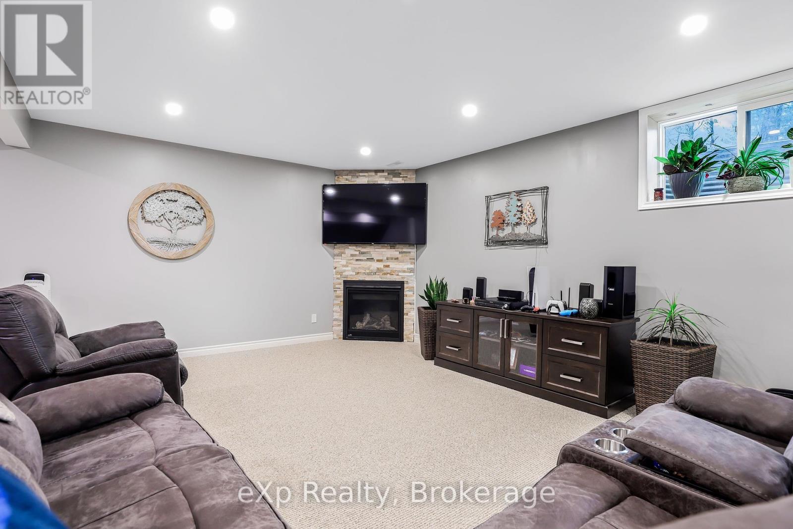135 Confederation Drive, Chatsworth, Ontario  N0H 1R0 - Photo 27 - X12001078