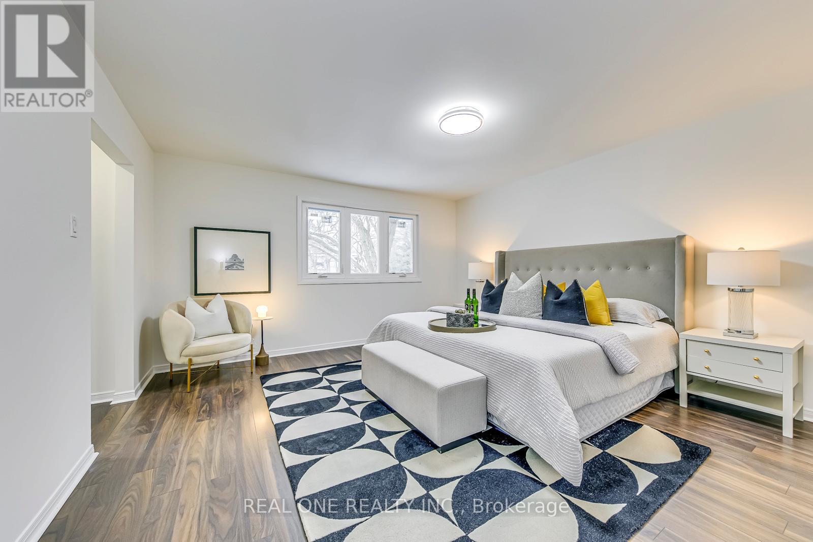 153 Cavendish Court, Oakville (Mo Morrison), Ontario  L6J 5S3 - Photo 27 - W12001077