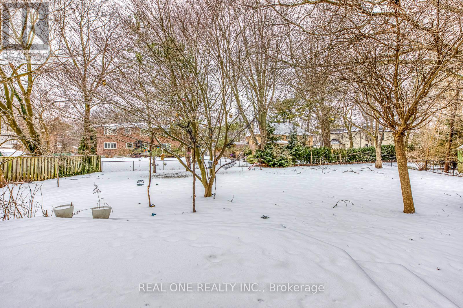 153 Cavendish Court, Oakville (Mo Morrison), Ontario  L6J 5S3 - Photo 44 - W12001077