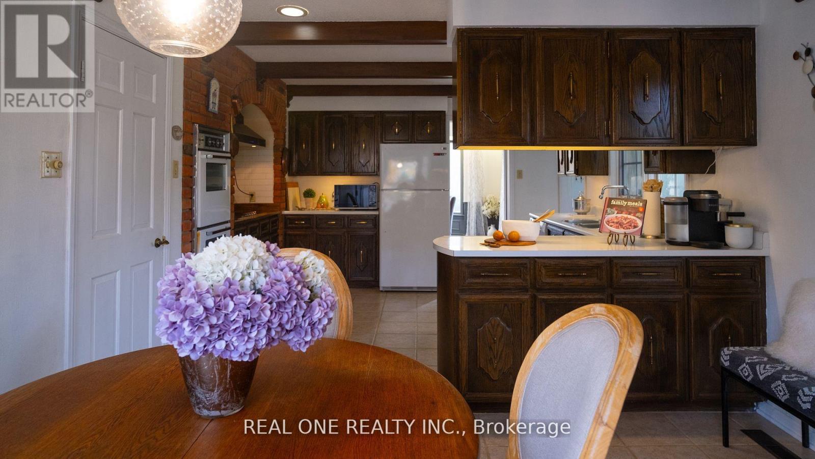 Photo 12 of 40 for 1476 Corley Drive