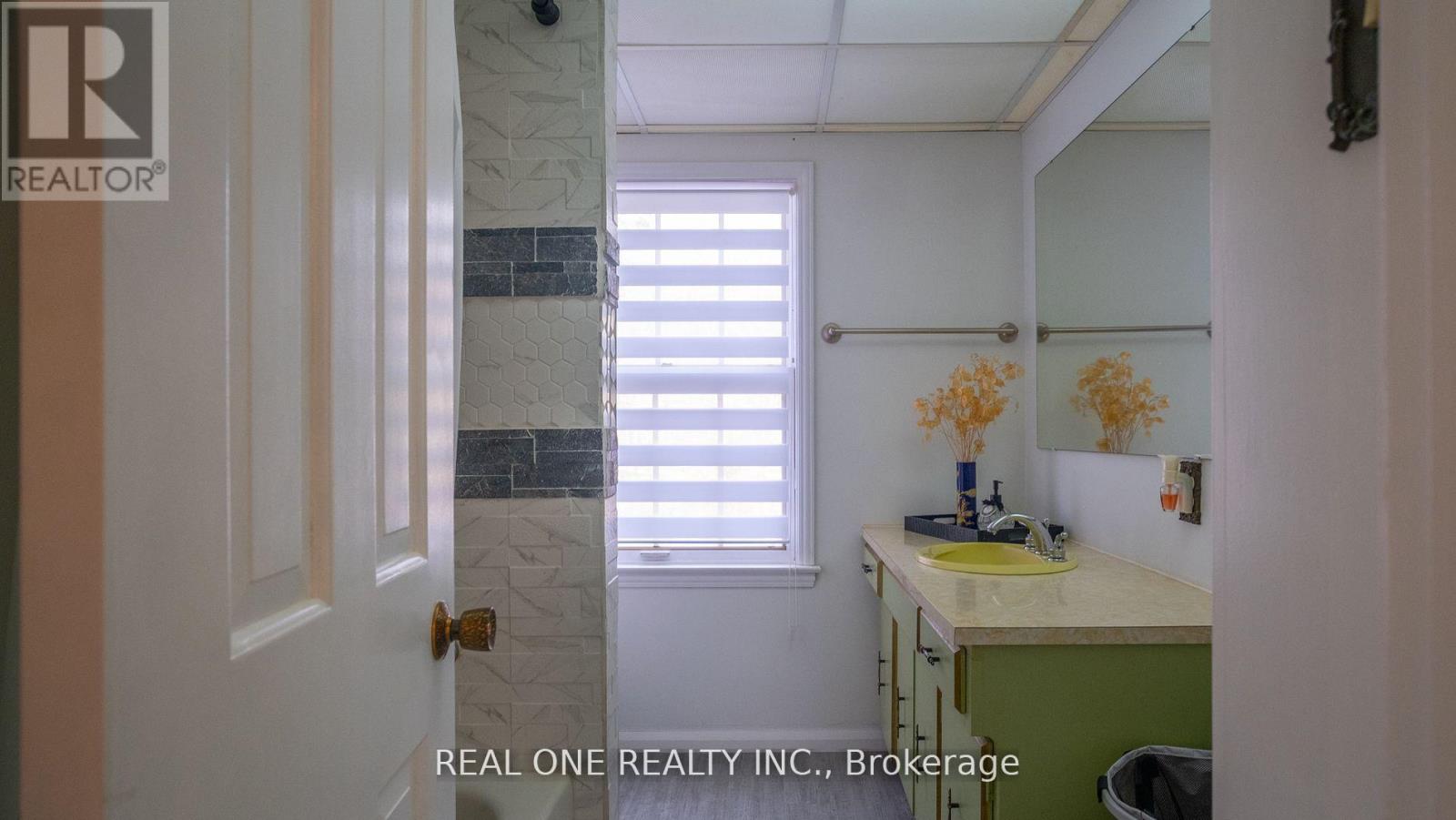 Photo 26 of 40 for 1476 Corley Drive
