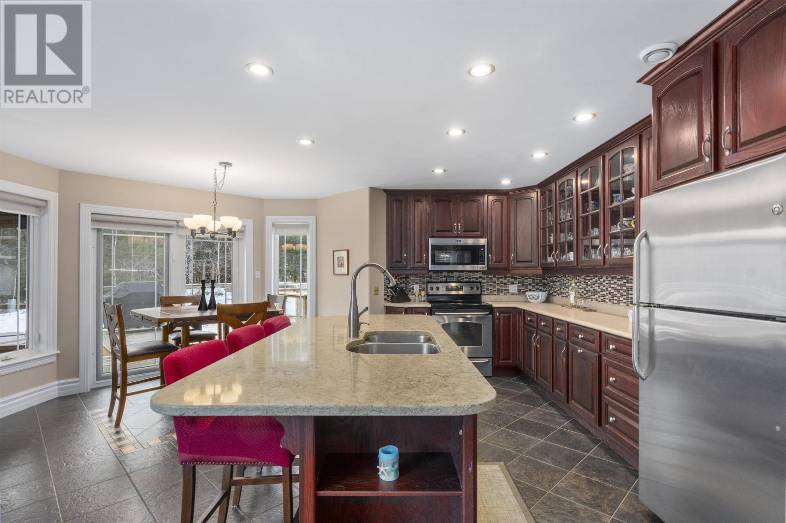 259 High Road, Fall River, Nova Scotia  B2T 1M8 - Photo 12 - 202504109