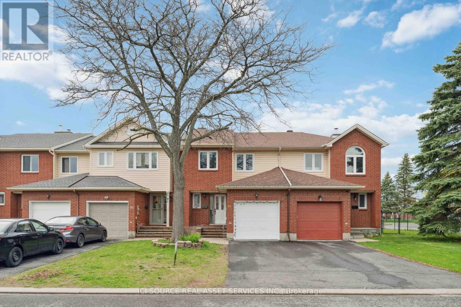93 Cedarock Drive, Ottawa, Ontario  K2M 2H5 - Photo 1 - X12001105
