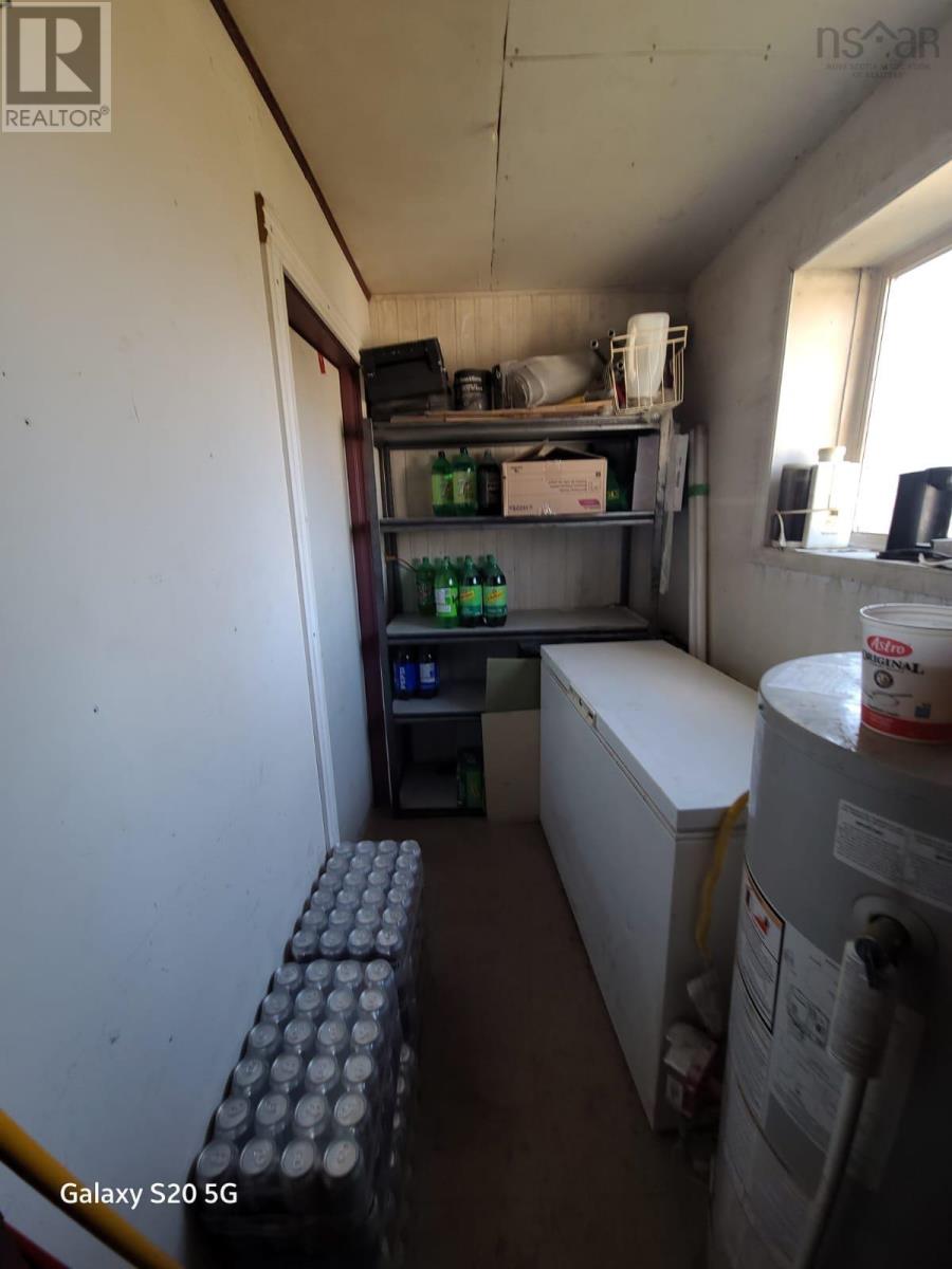 2862b Highway 2, Shubenacadie, Nova Scotia  B0N 2H0 - Photo 18 - 202504116