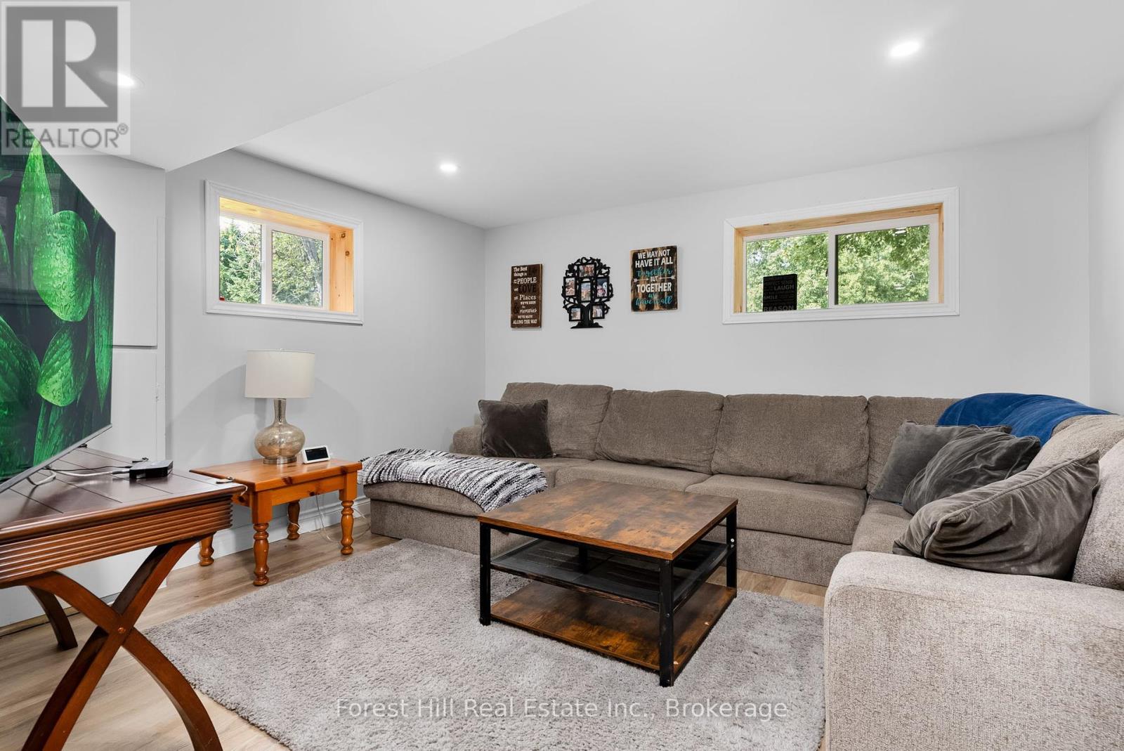 1190 Winhara Road, Gravenhurst, Ontario  P1P 1R1 - Photo 18 - X12001147