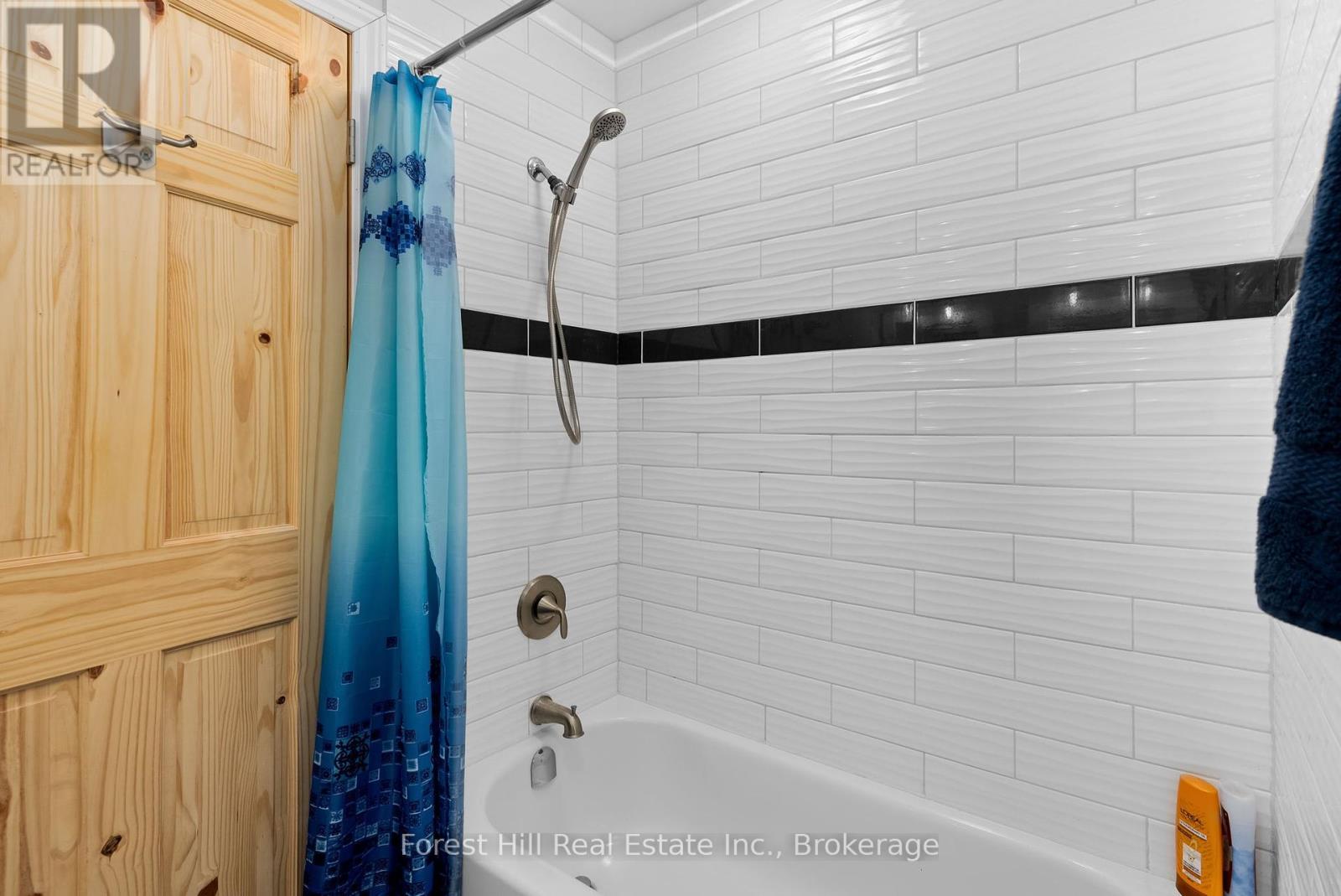 1190 Winhara Road, Gravenhurst, Ontario  P1P 1R1 - Photo 26 - X12001147