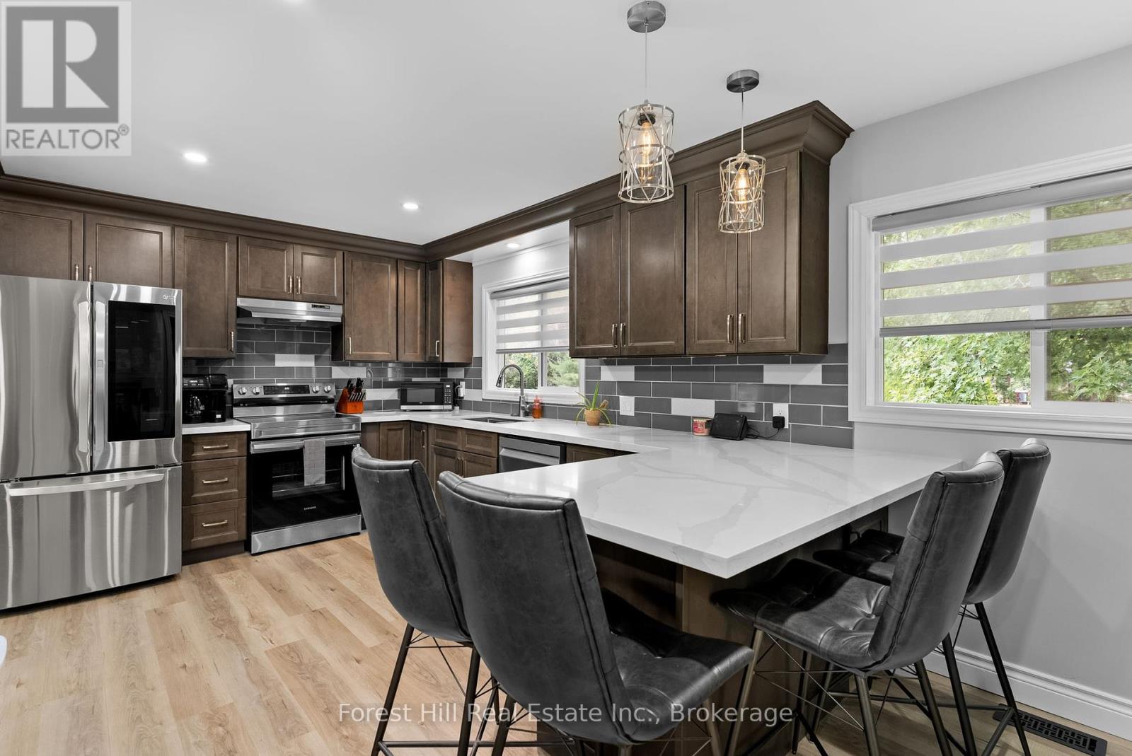 1190 Winhara Road, Gravenhurst, Ontario  P1P 1R1 - Photo 7 - X12001147