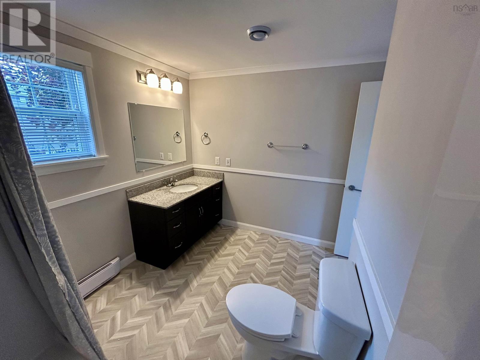 820 Duggan Drive, Beaver Bank, Nova Scotia  B4E 1L5 - Photo 7 - 202425432