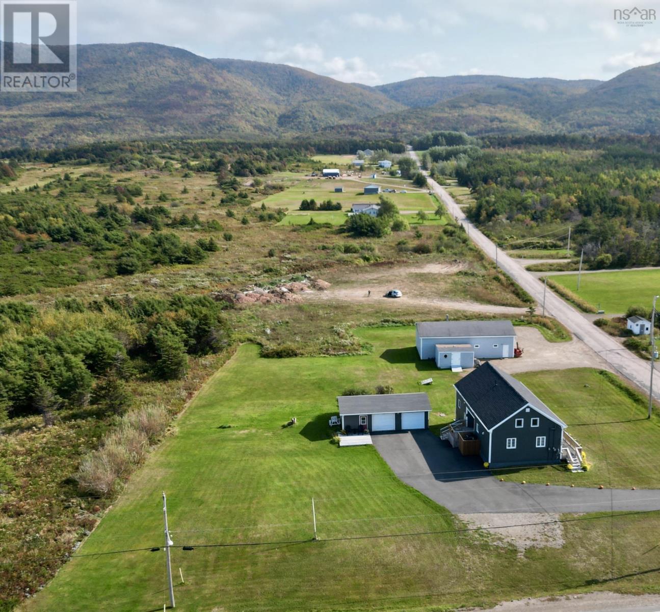 5 Chemin Pembroke, Grand Étang, Nova Scotia  B0E 1L0 - Photo 20 - 202504119