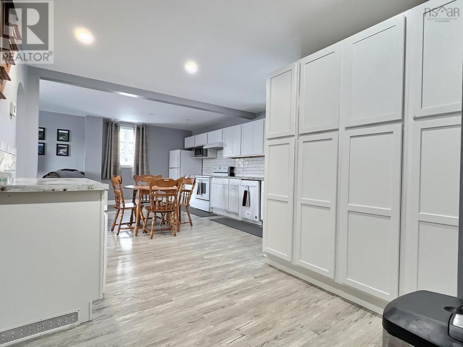 5 Chemin Pembroke, Grand Étang, Nova Scotia  B0E 1L0 - Photo 7 - 202504119