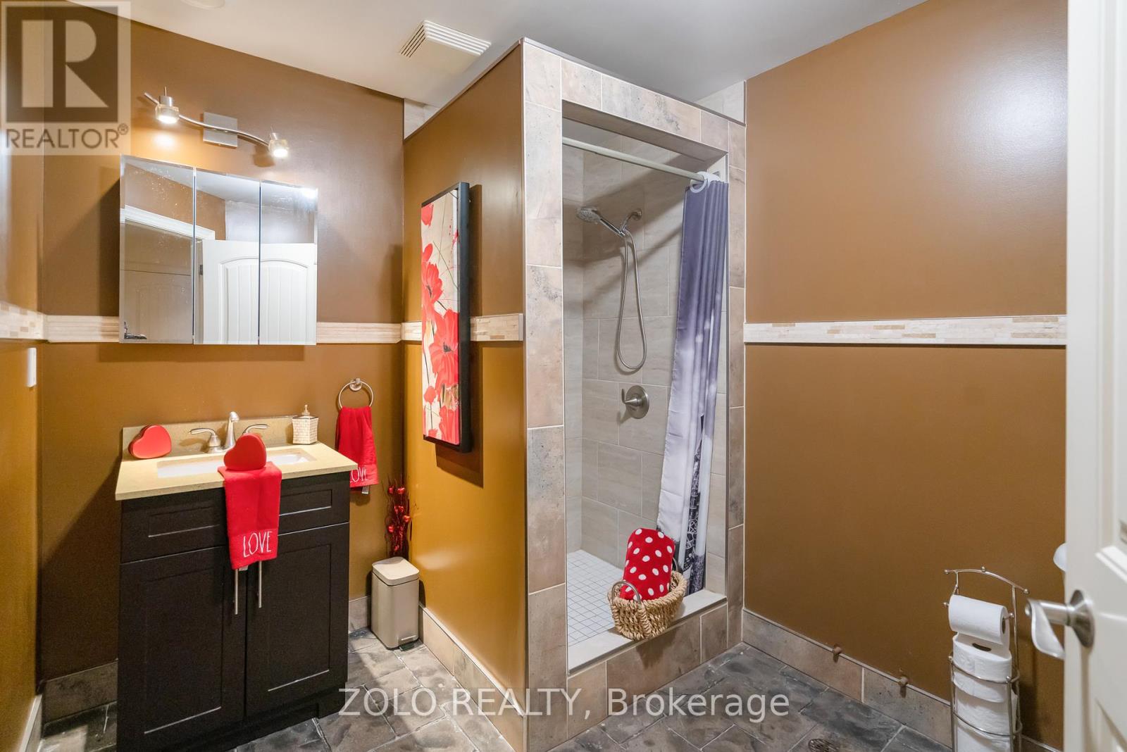 4658 Lyons Parkway, Niagara Falls, Ontario  L2G 0A4 - Photo 32 - X12001131