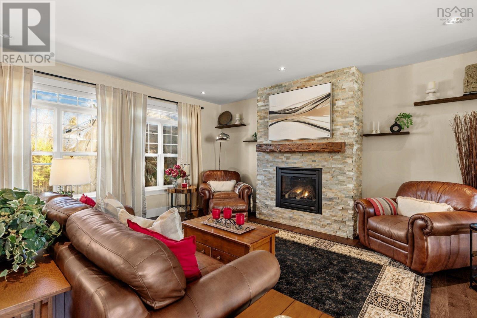 57 Dungarry Close, Fall River, Nova Scotia  B2T 0M7 - Photo 4 - 202504126