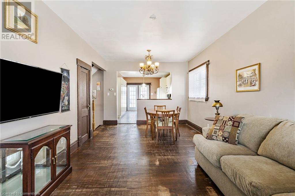 Property at 99 VALE Avenue image 5