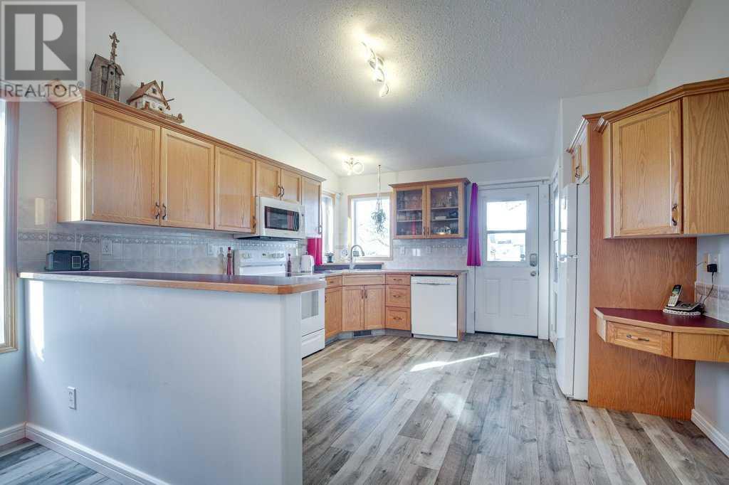 101 Westglen Close, Blackfalds, Alberta  T0M 0J0 - Photo 11 - A2199396