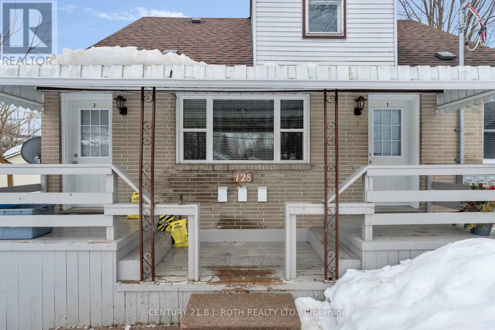 Property at 128 BERCZY STREET image 4