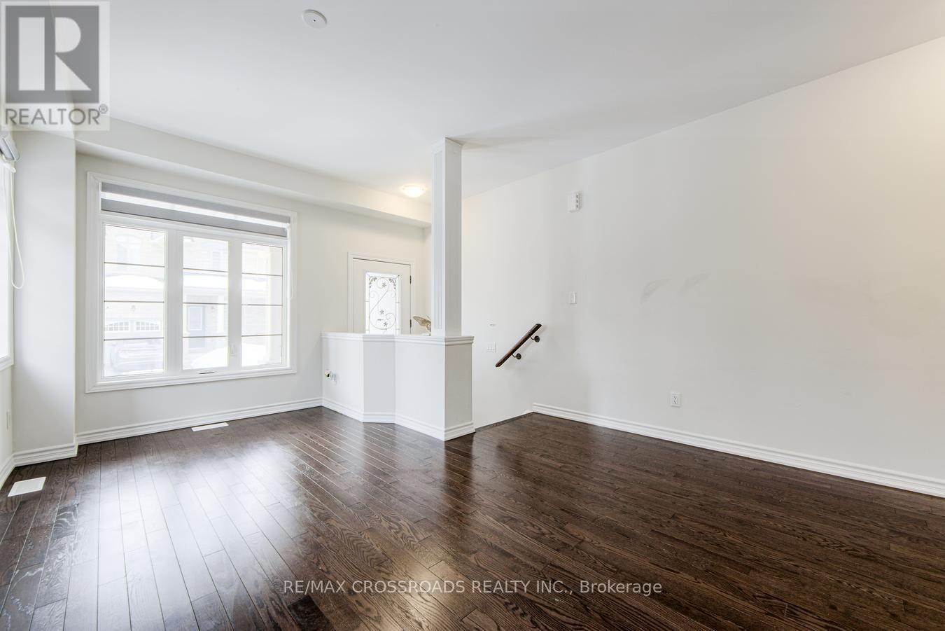 Property at 2 HOUGH LANE image 5