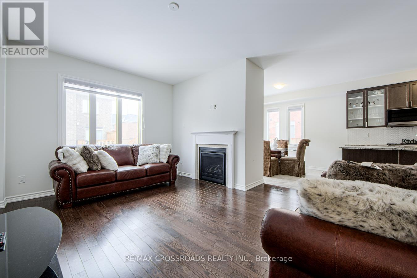 2 Hough Lane, Ajax, Ontario  L1T 0P9 - Photo 7 - E11997195