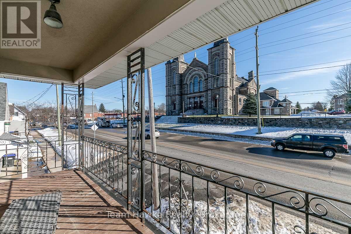 25 Robert Street W, Penetanguishene, Ontario  L9M 1N5 - Photo 38 - S12001341