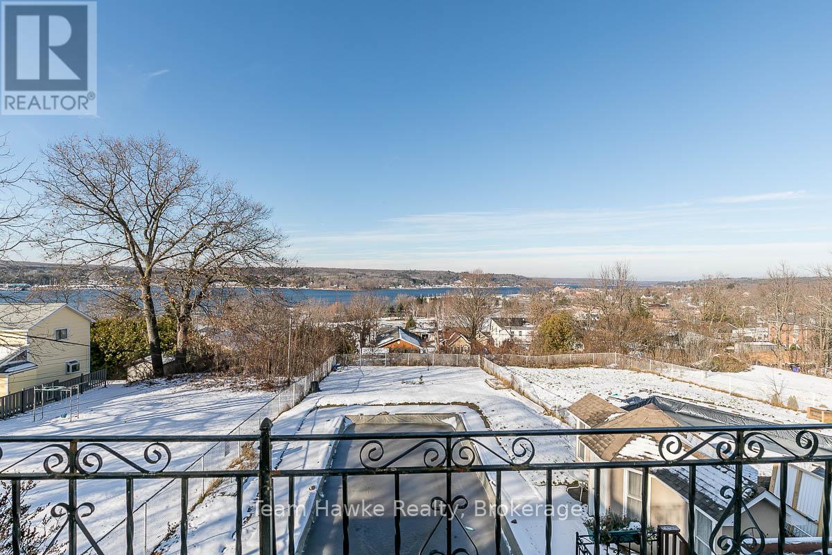 25 Robert Street W, Penetanguishene, Ontario  L9M 1N5 - Photo 39 - S12001341