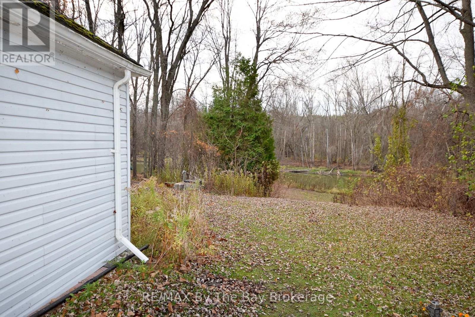 13 Innisfree Drive, Springwater, Ontario  L0L 2K0 - Photo 9 - S12001355