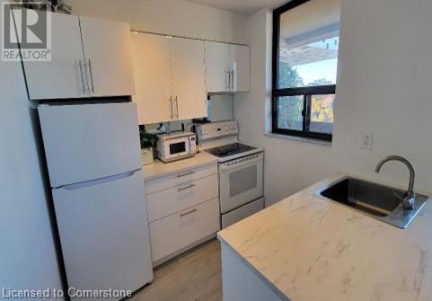 105 Mccaul Street Unit# 701, Toronto, Ontario  M5T 2X4 - Photo 5 - 40702980