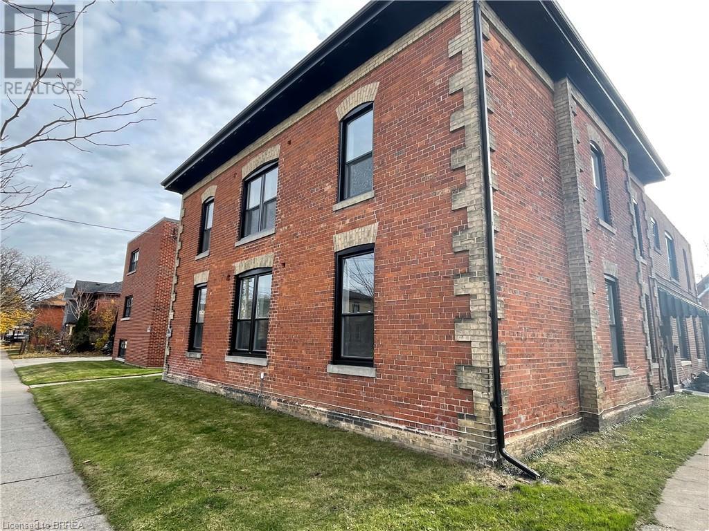 7-11 Sheridan Street Unit# 2, Brantford, Ontario  N3T 2P7 - Photo 2 - 40703628