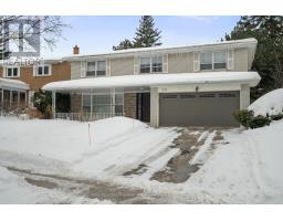 371 WOODSWORTH ROAD, Toronto, Ontario