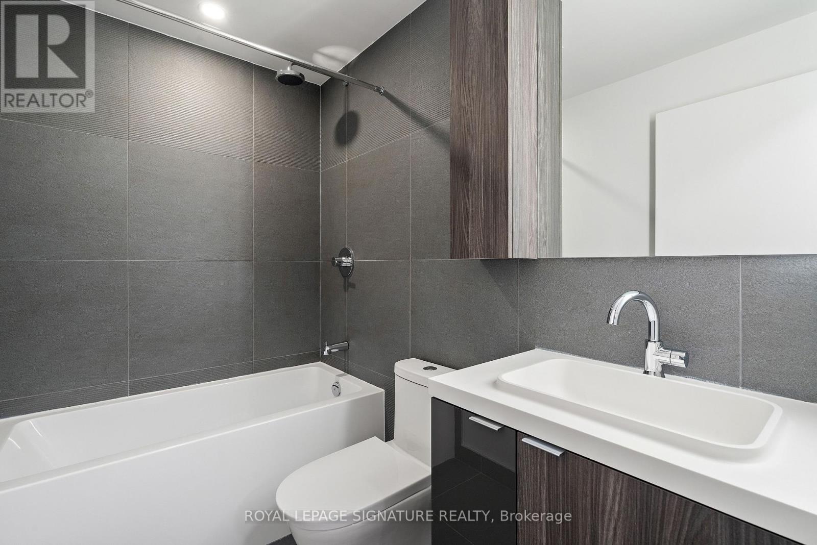 2514 - 35 Mercer Street, Toronto, Ontario  M5V 0T8 - Photo 5 - C12001388