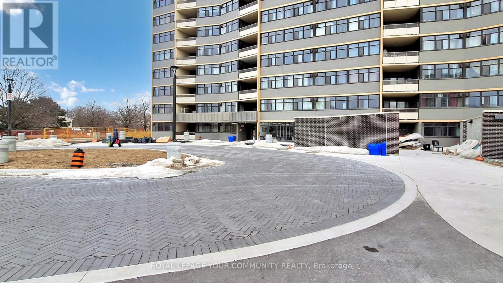 1212 - 2050 Bridletowne Circle, Toronto, Ontario  M1W 2V5 - Photo 2 - E12001339