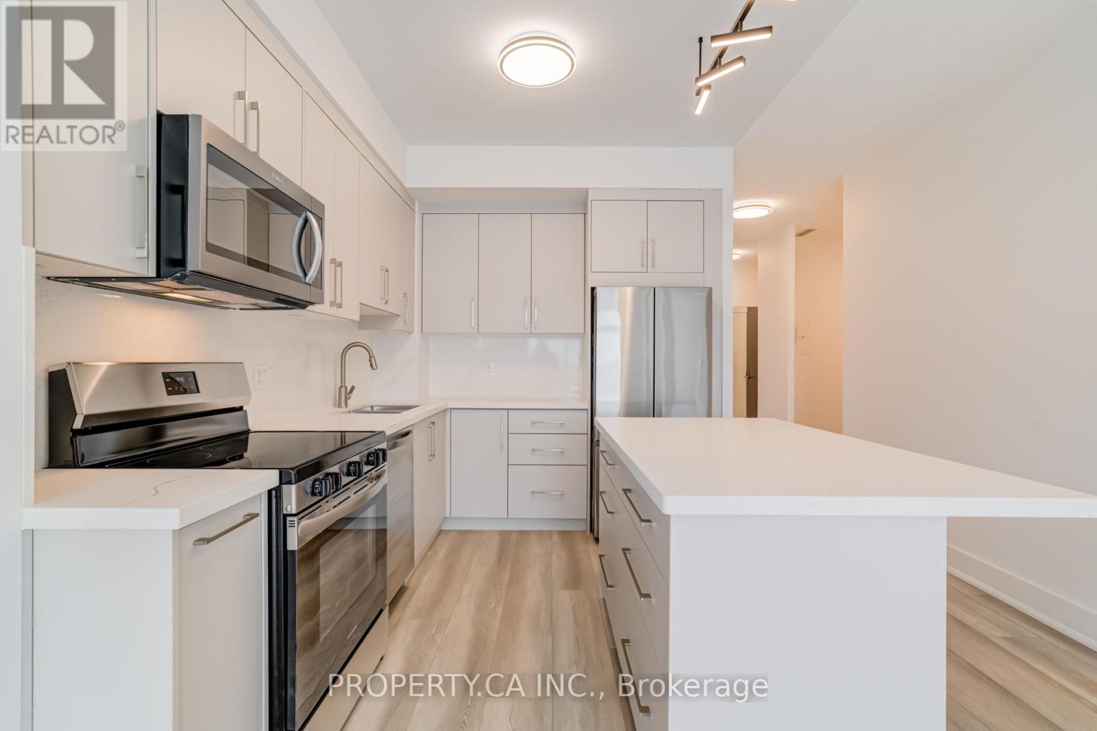 229 - 7900 Bathurst Street, Vaughan (Beverley Glen), Ontario  L4J 0J9 - Photo 12 - N12001419