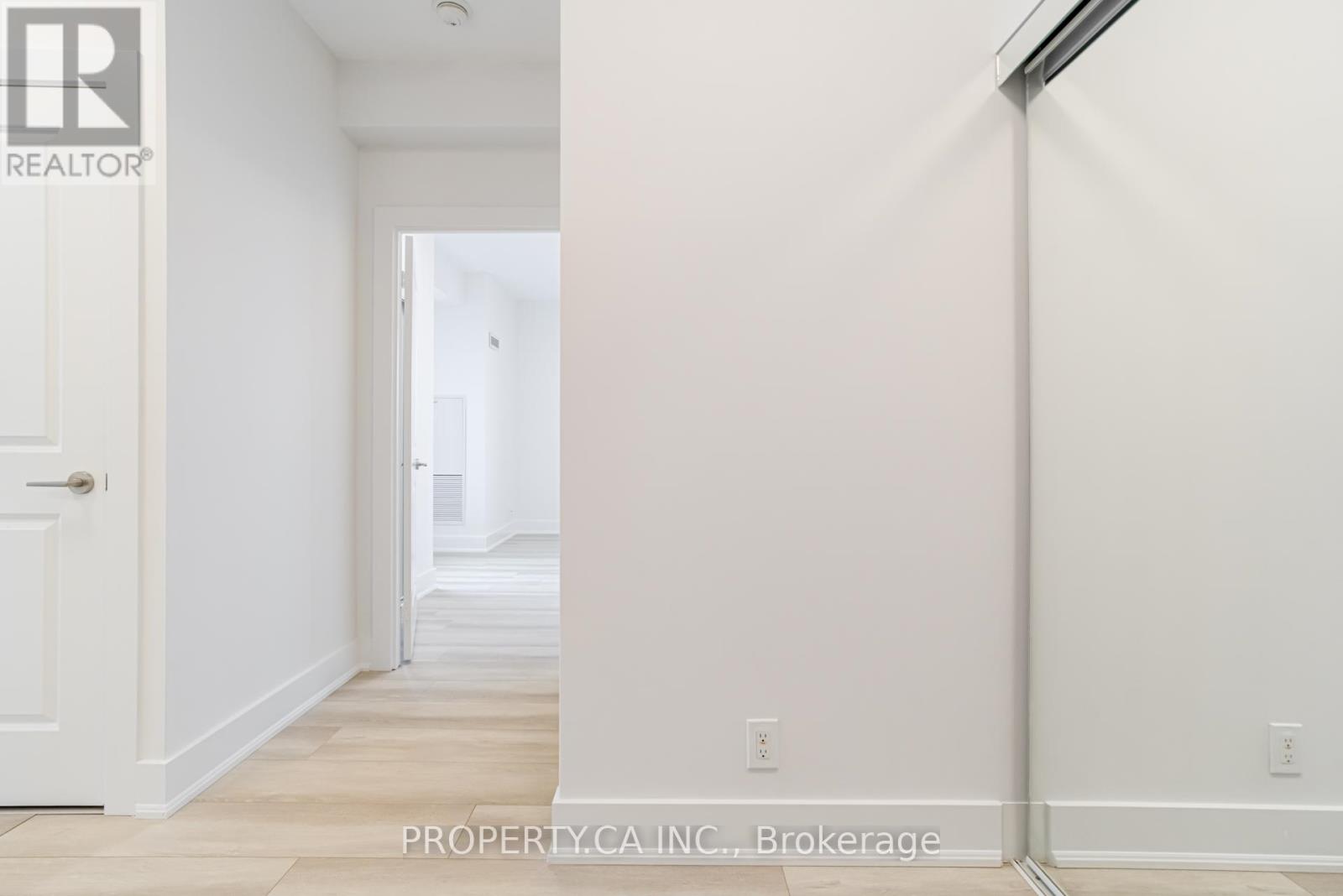 229 - 7900 Bathurst Street, Vaughan (Beverley Glen), Ontario  L4J 0J9 - Photo 6 - N12001419