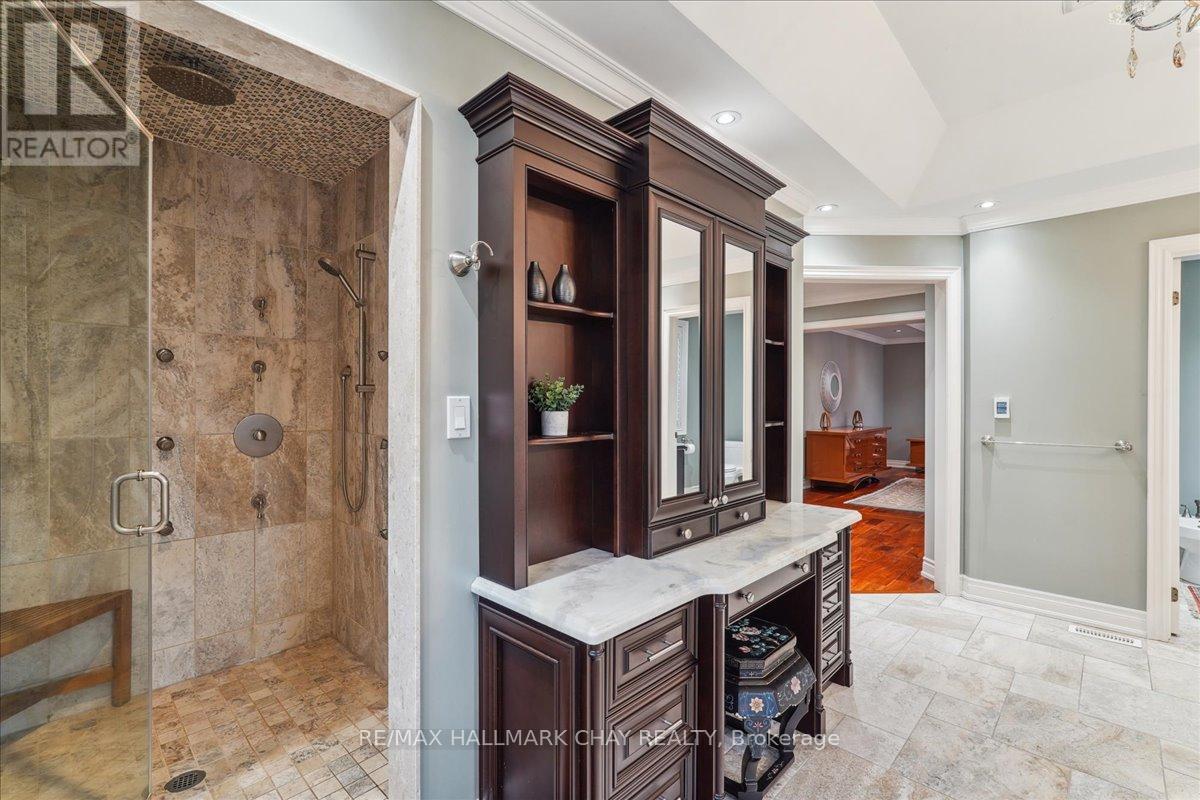 21940 Mccowan Road, East Gwillimbury, Ontario  L0G 1M0 - Photo 20 - N12001441