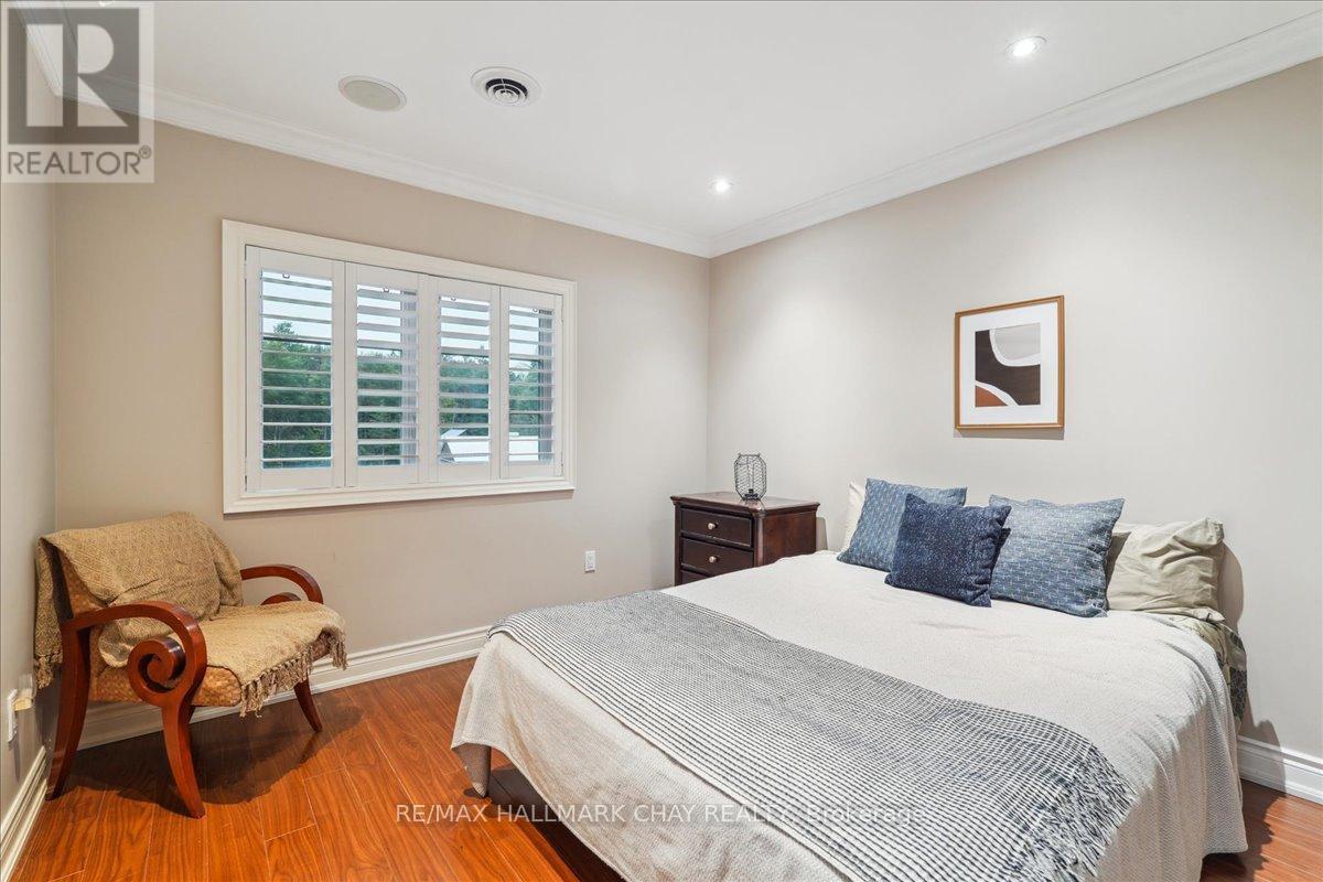 21940 Mccowan Road, East Gwillimbury, Ontario  L0G 1M0 - Photo 36 - N12001441