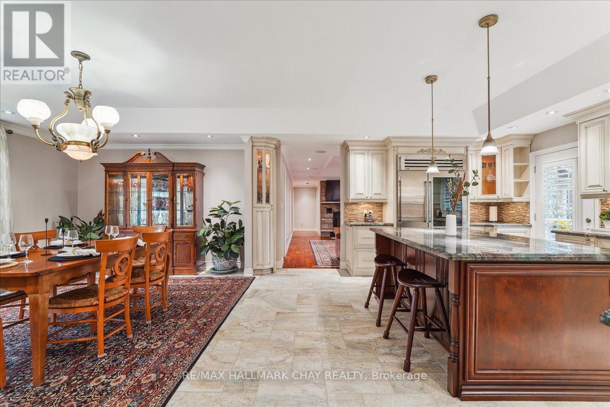 21940 Mccowan Road, East Gwillimbury, Ontario  L0G 1M0 - Photo 9 - N12001441