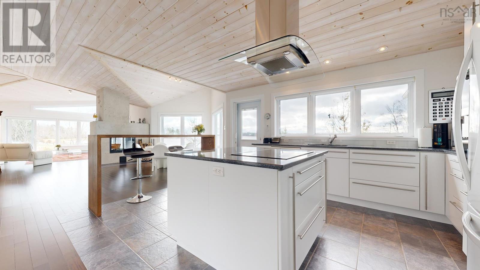 668 Highway 331, East Port Medway, Nova Scotia  B0J 2H0 - Photo 13 - 202504150