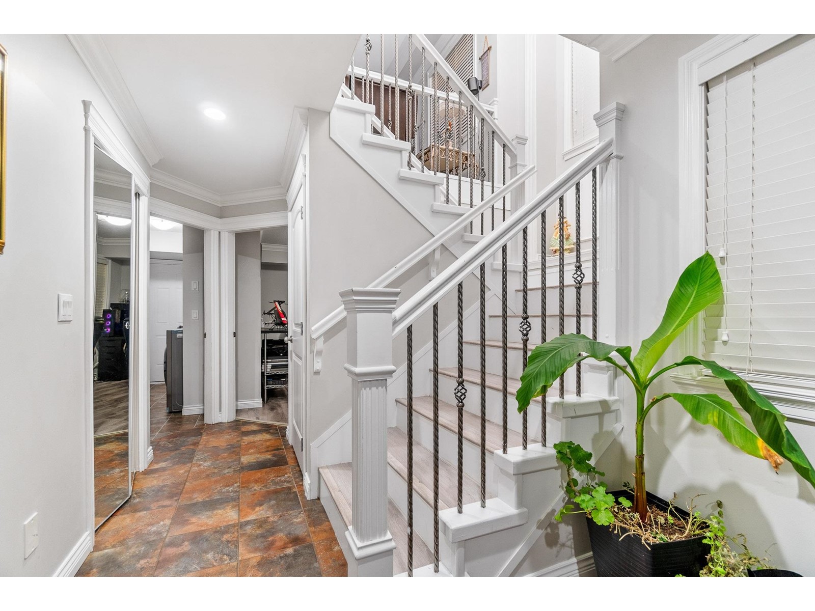 Property at 32448 ABERCROMBIE PLACE image 4