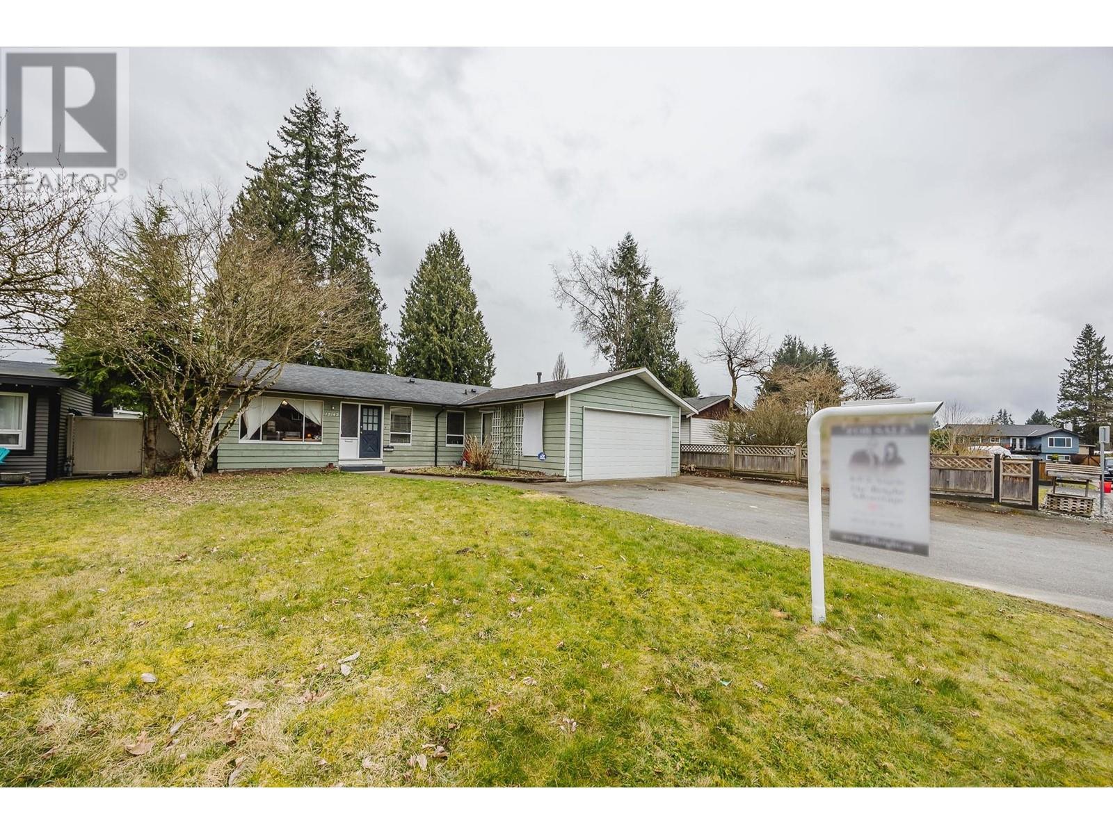 12142 Dover Street, Maple Ridge, British Columbia  V2X 7X8 - Photo 3 - R2972862