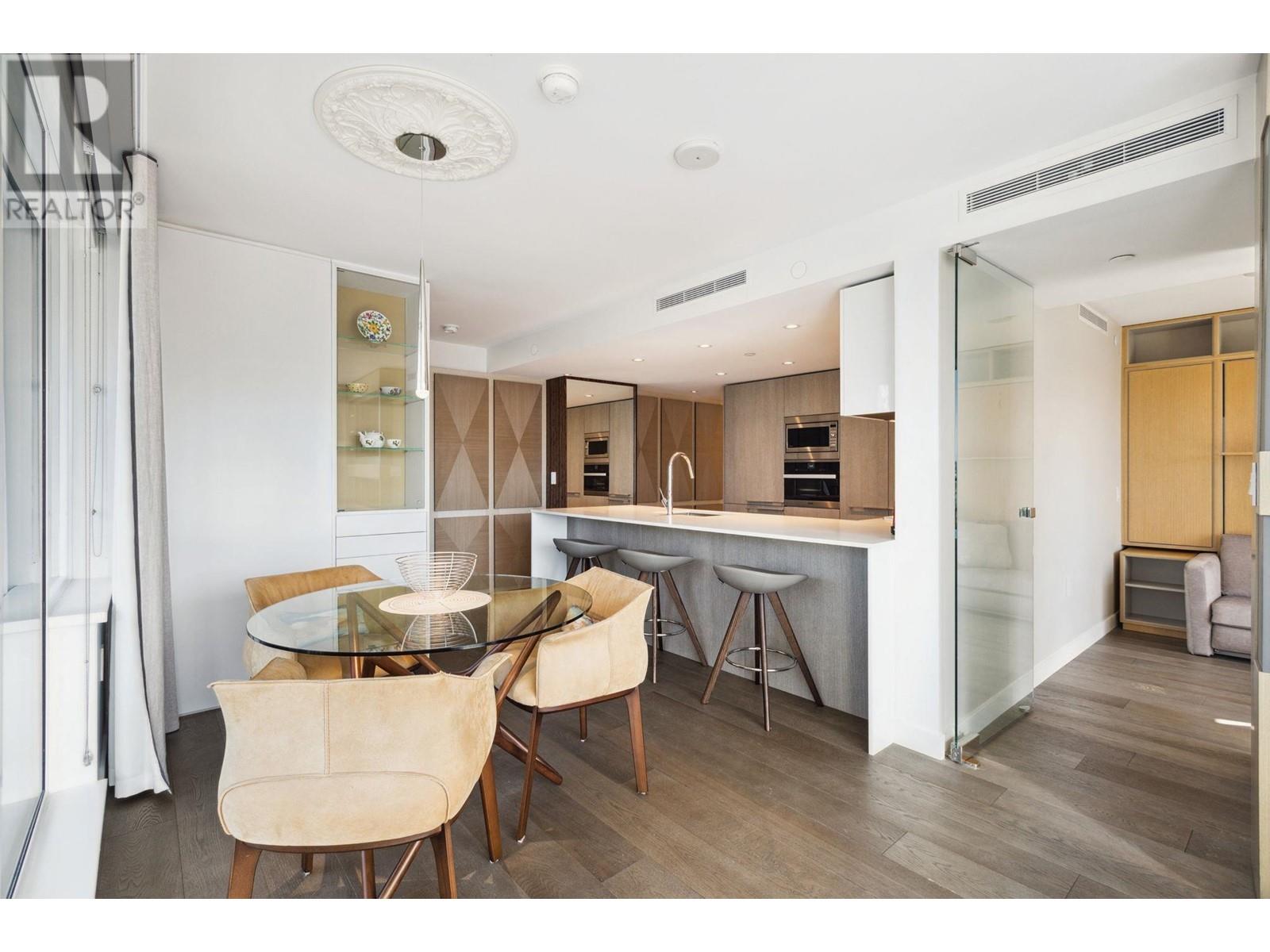 Listing Picture 10 of 40 : 1407 1111 RICHARDS STREET, Vancouver / 溫哥華 - 魯藝地產 Yvonne Lu Group - MLS Medallion Club Member