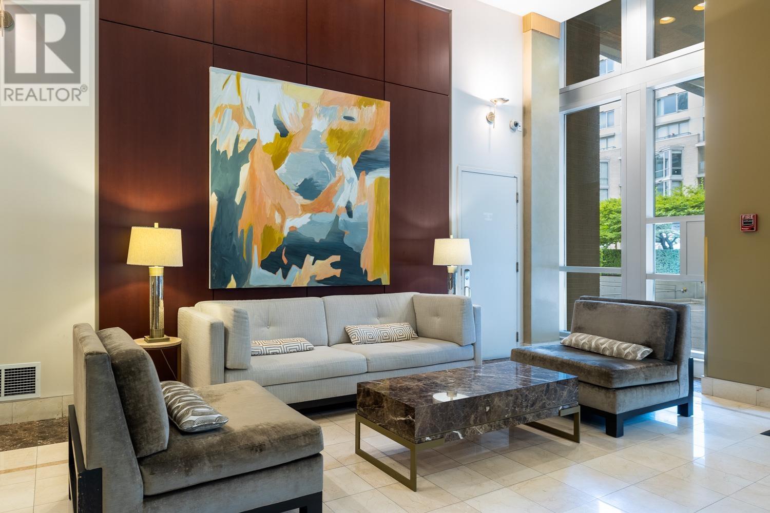 Listing Picture 17 of 24 : 202 1228 MARINASIDE CRESCENT, Vancouver / 溫哥華 - 魯藝地產 Yvonne Lu Group - MLS Medallion Club Member