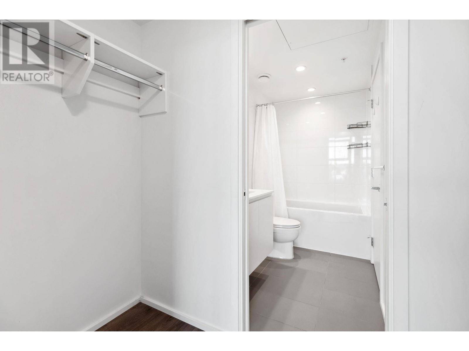 Listing Picture 10 of 21 : 2702 3809 EVERGREEN PLACE, Burnaby / 本拿比 - 魯藝地產 Yvonne Lu Group - MLS Medallion Club Member