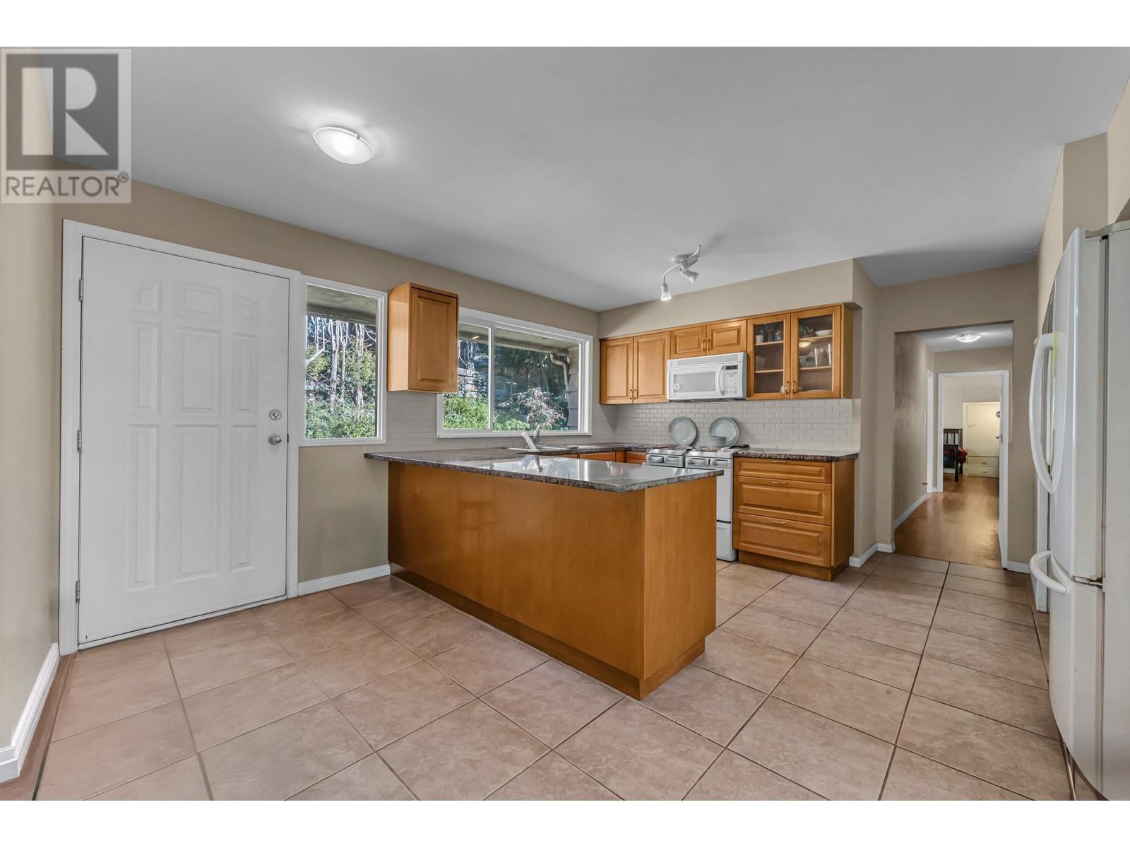 1640 11th Street, West Vancouver, British Columbia  V7S 2S7 - Photo 9 - R2973760