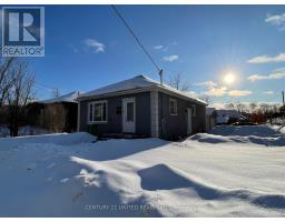 LOWER - 685 ARMOUR ROAD, Peterborough, Ontario