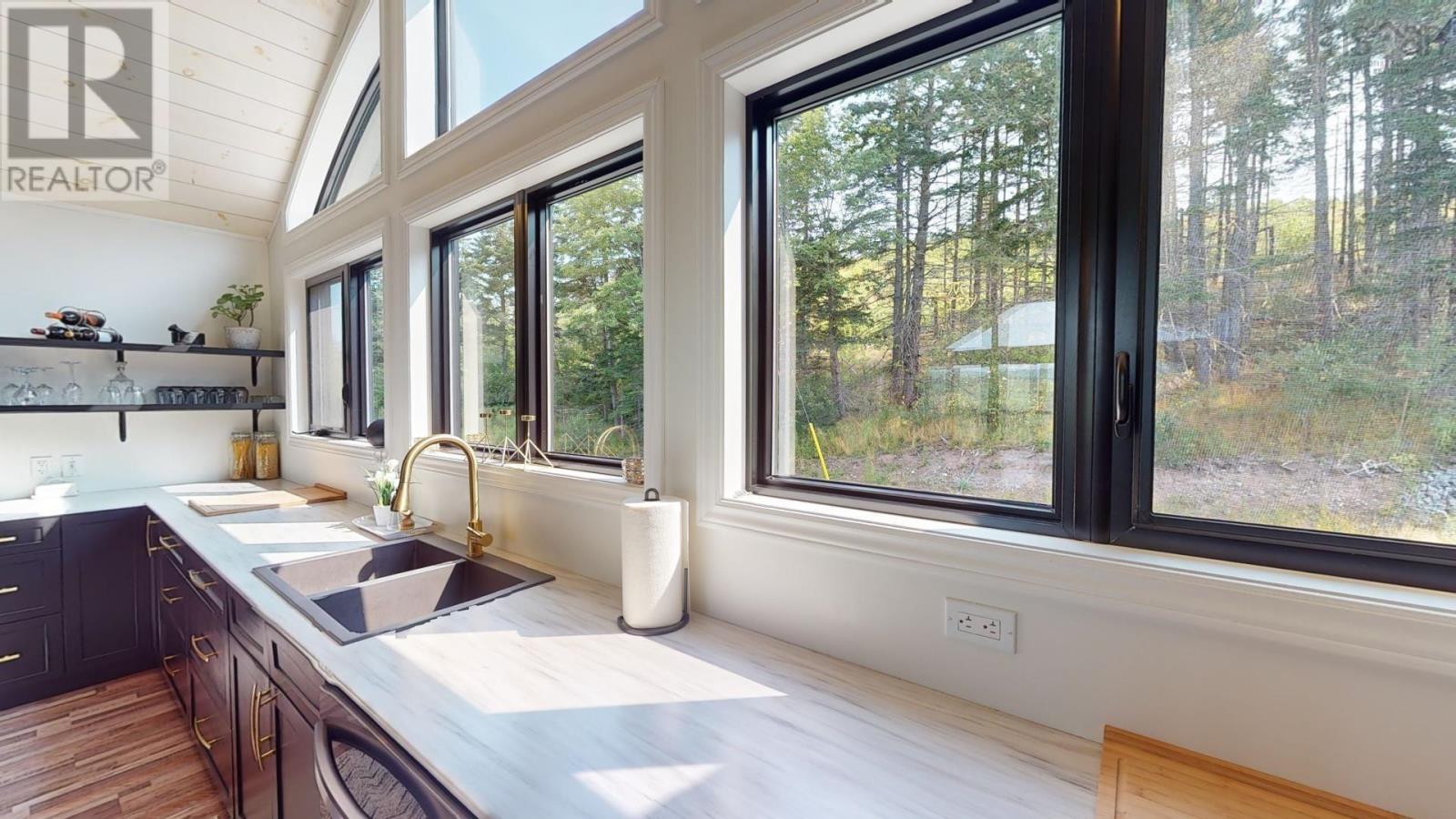 20 Birds Eye View Lane, North Grant, Nova Scotia  B2G 2L1 - Photo 3 - 202418807