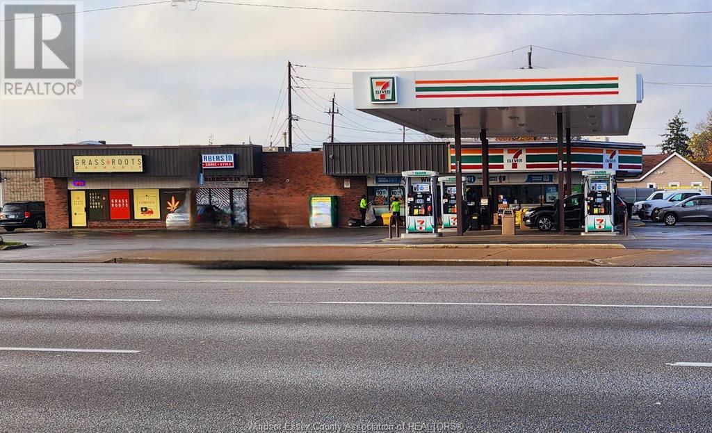 Property at 5124 TECUMSEH ROAD image
