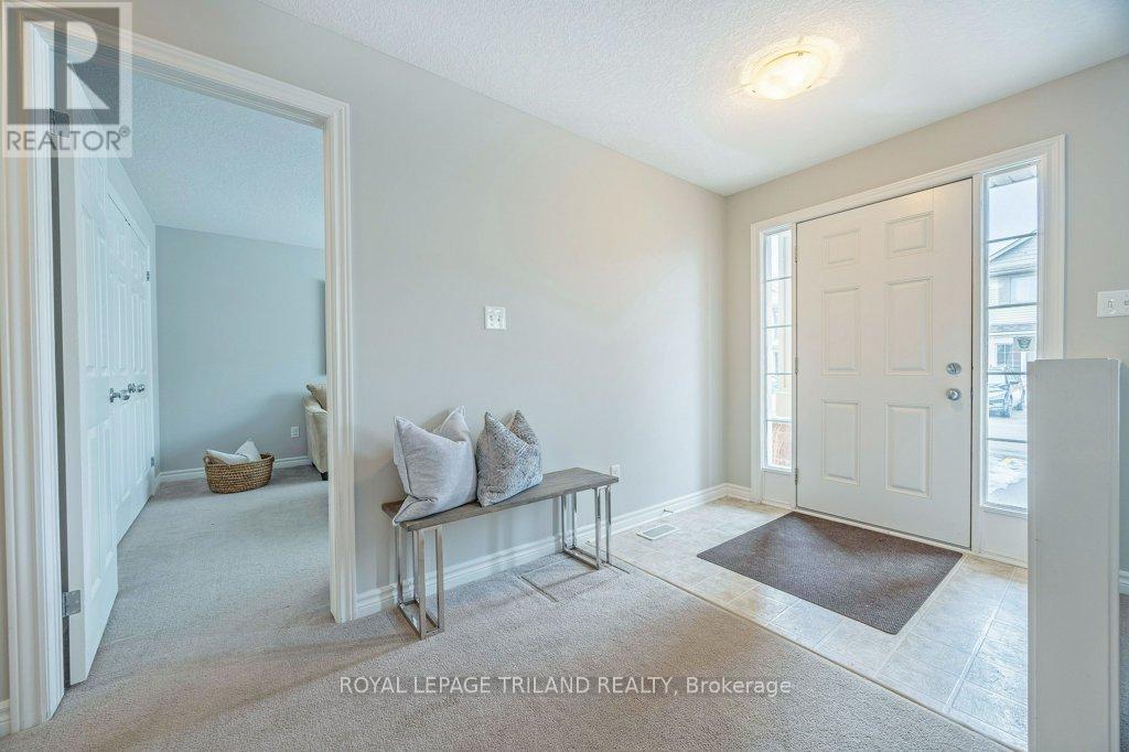 Photo 3 of 31 for 50 - 3320 Meadowgate Boulevard