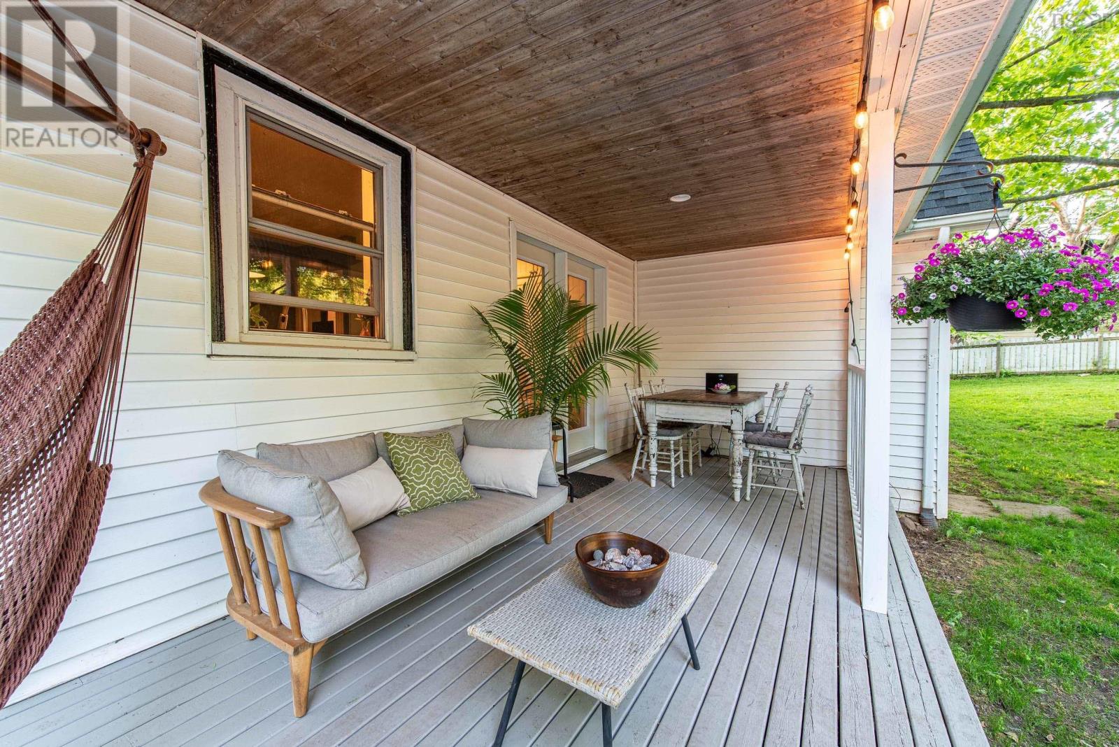 1004 Chapel Road, Canning, Nova Scotia  B0P 1H0 - Photo 40 - 202504155