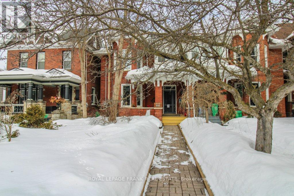 210 Mcdonnel Street, Peterborough, Ontario  K9H 2V9 - Photo 2 - X12001756