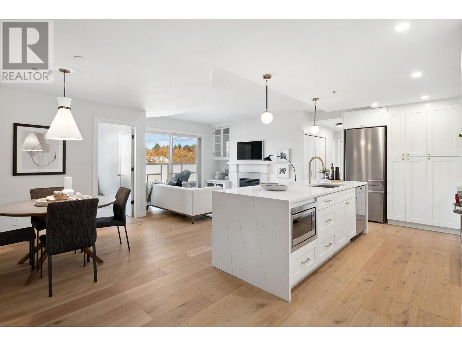 Property at 402 5790 E BOULEVARD image 1