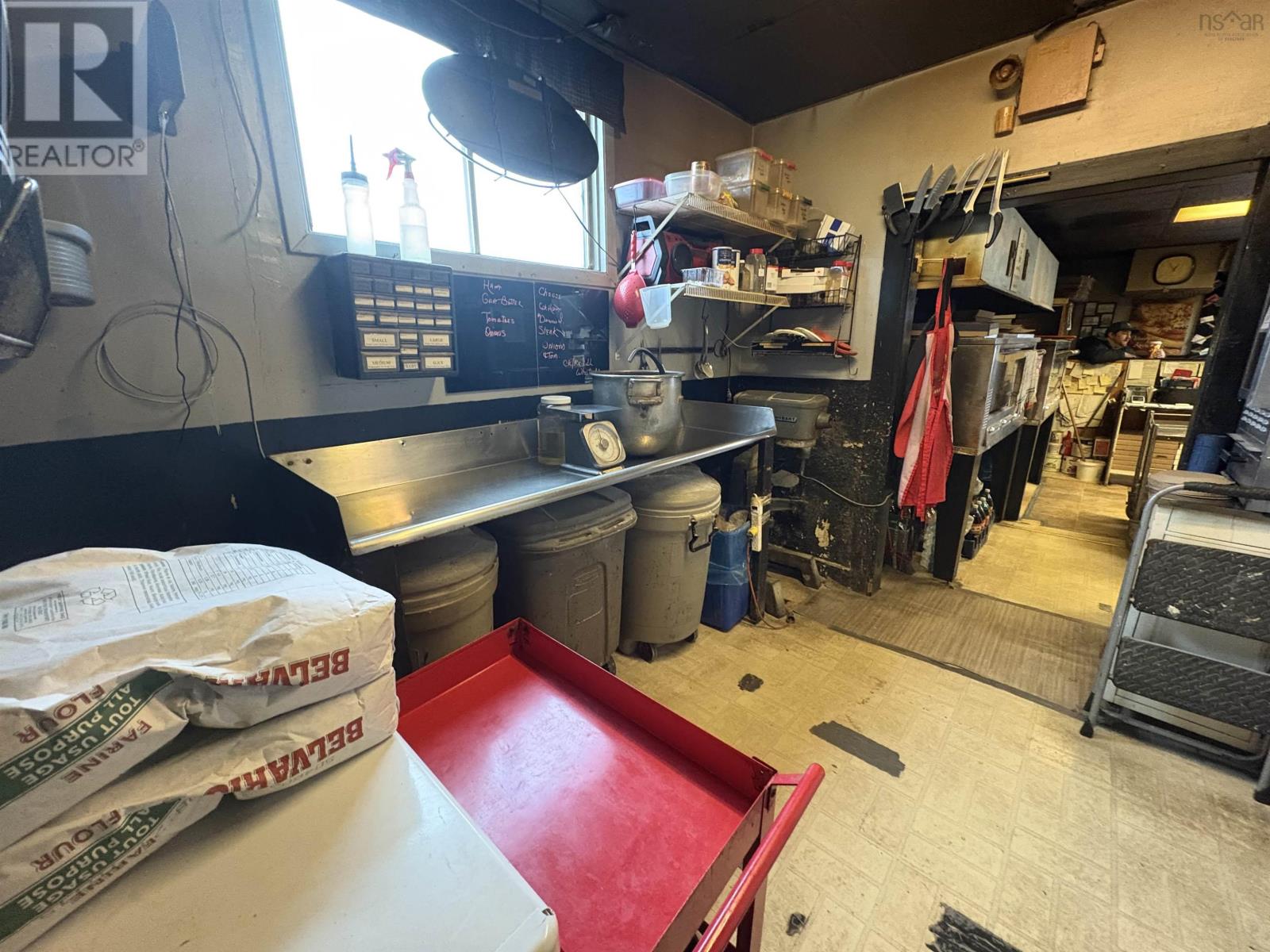 17 Sterling Road    Glace Bay Road, Glace Bay, Nova Scotia  B1A 3X5 - Photo 17 - 202504079