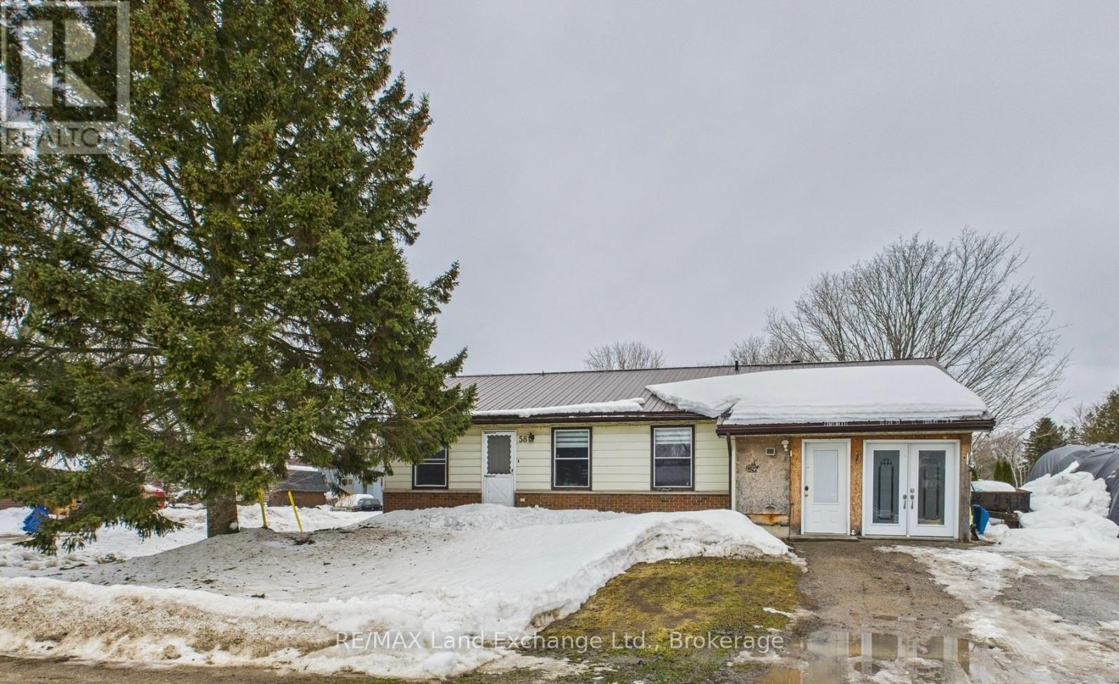58 Albert Street, Ashfield-Colborne-Wawanosh, Ontario  N0M 1R0 - Photo 2 - X12001590